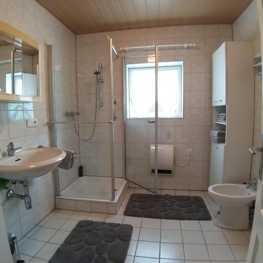 Haus Im Gruenen - Gmundennaehe Pinsdorf Dış mekan fotoğraf